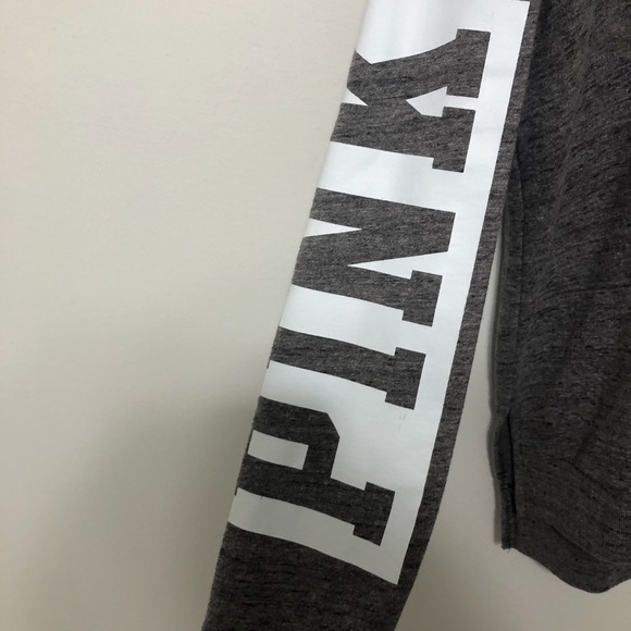 Pink Quarter-Zip - Small Gray White 💜 - Picture 4 of 6